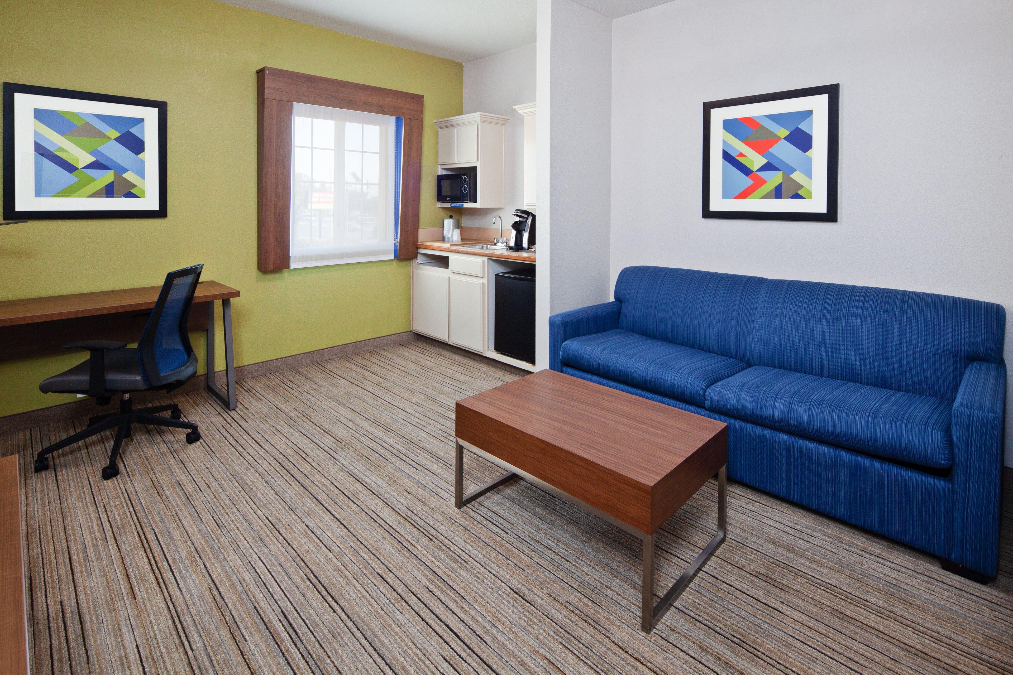 Holiday Inn Express & Suites - Tulare By Ihg Zewnętrze zdjęcie
